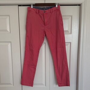 Vineyard Vines men’s chinos